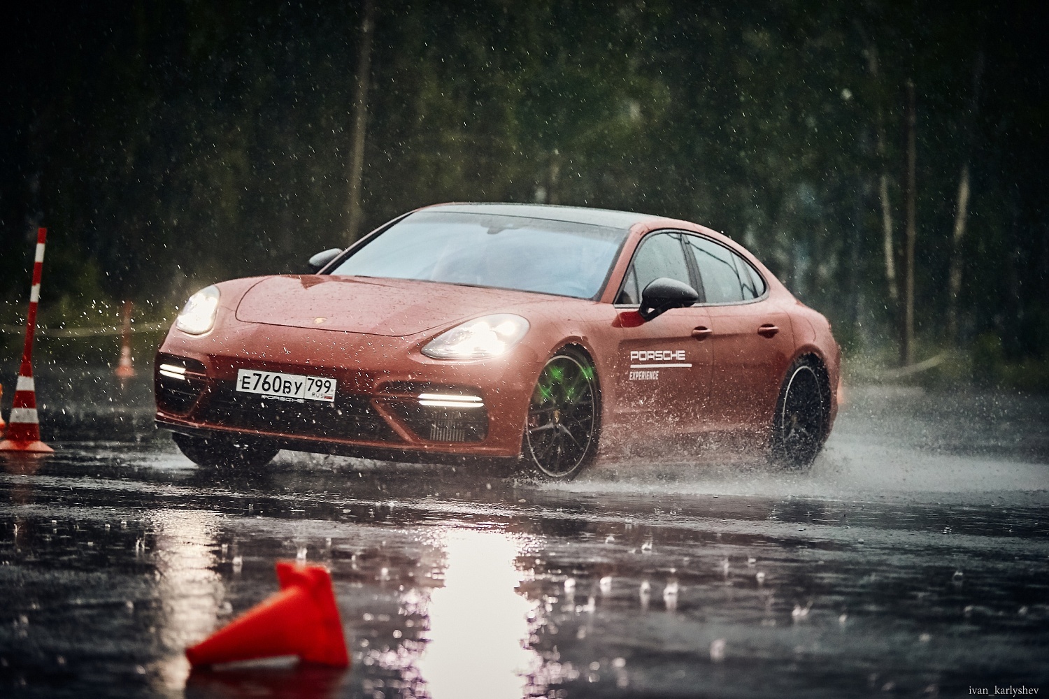 Летний тренинг для клиентов Porsche Experience 2018