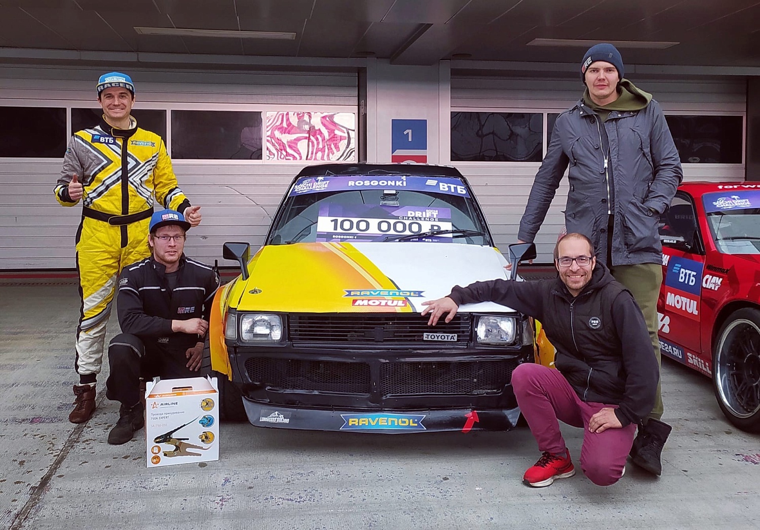 Toyota Corolla V8 универсал