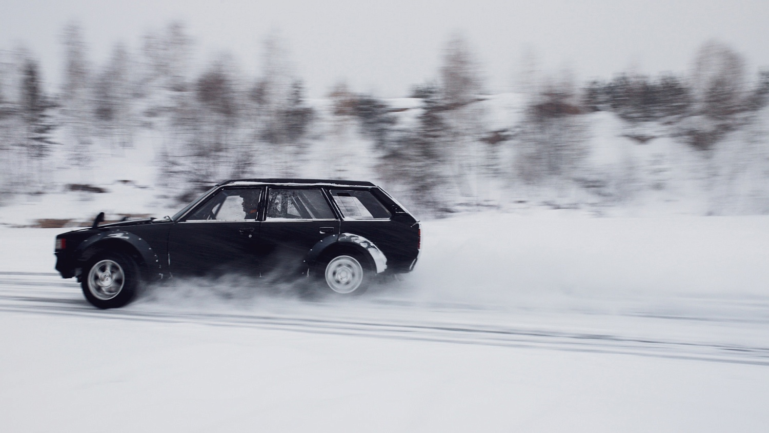 Toyota Corolla V8 универсал